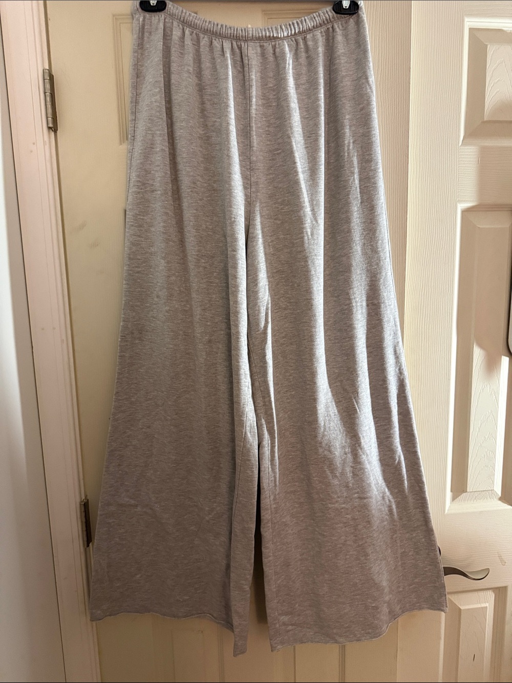 Aerie Jet Setter Trouser in Gray